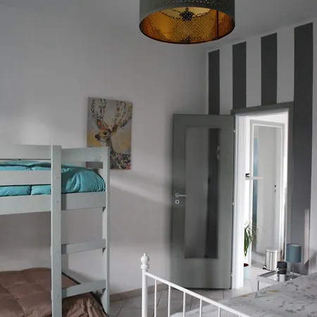 Le Stanze Di Alicam Bed & Breakfast 4*