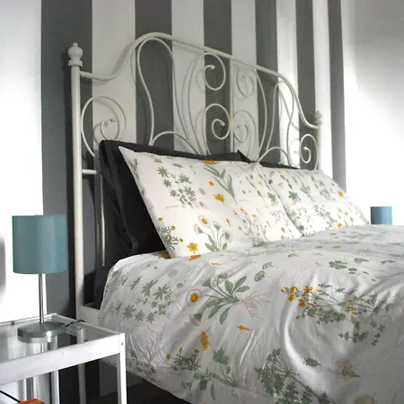 Bed & Breakfast Le Stanze Di Alicam 4*